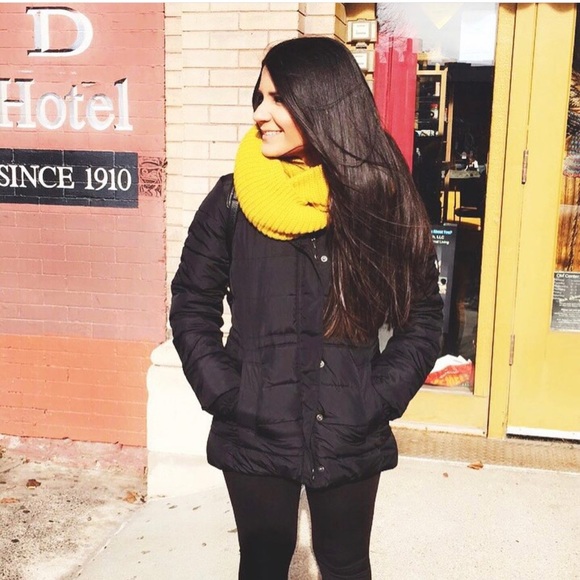 Gap Black Puffer Winter Coat with Hood Small - Picture 8 of 8